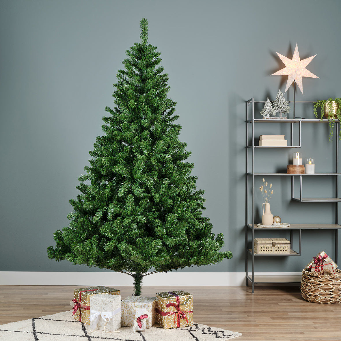 Everlands Imperial Pine Christmas Tree 7ft /210cm – Love Christmas Shop