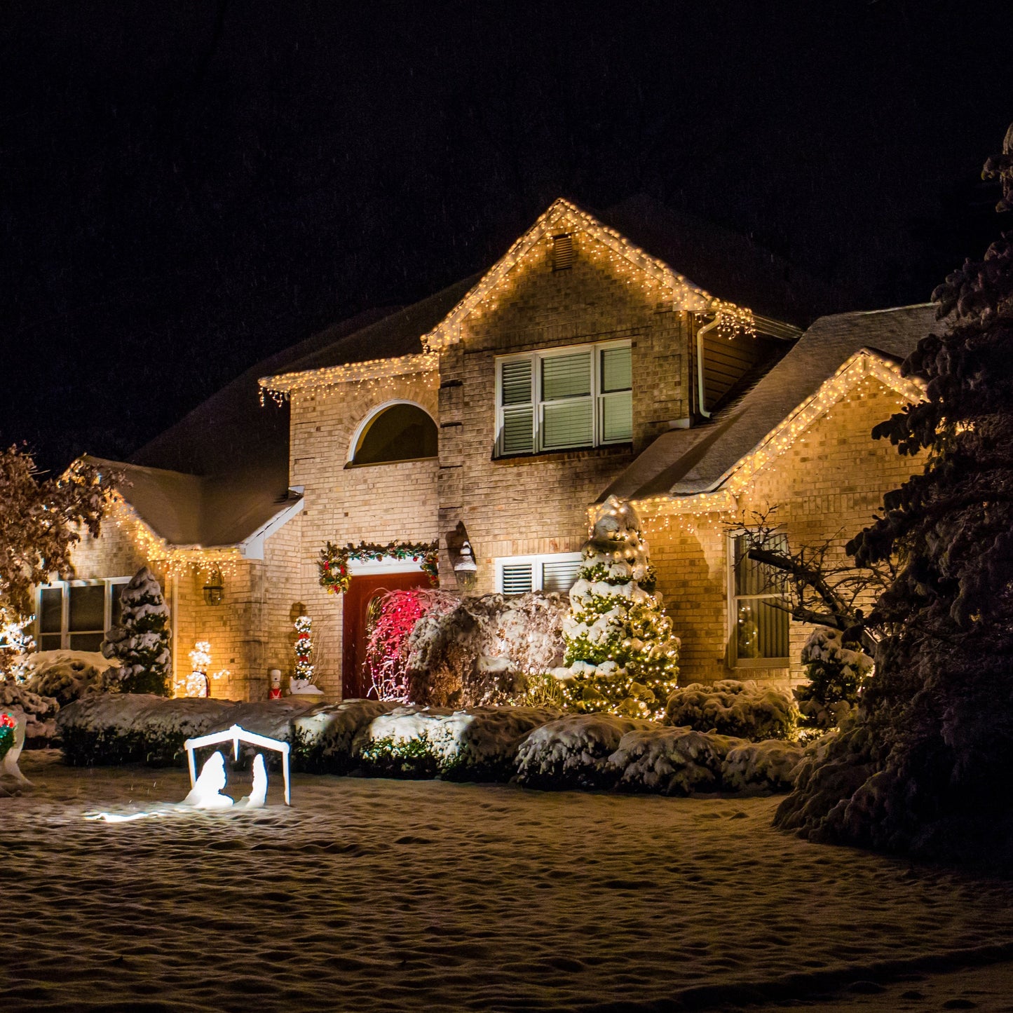 Festive 360 Warm White LED Firefly Icicle Lights