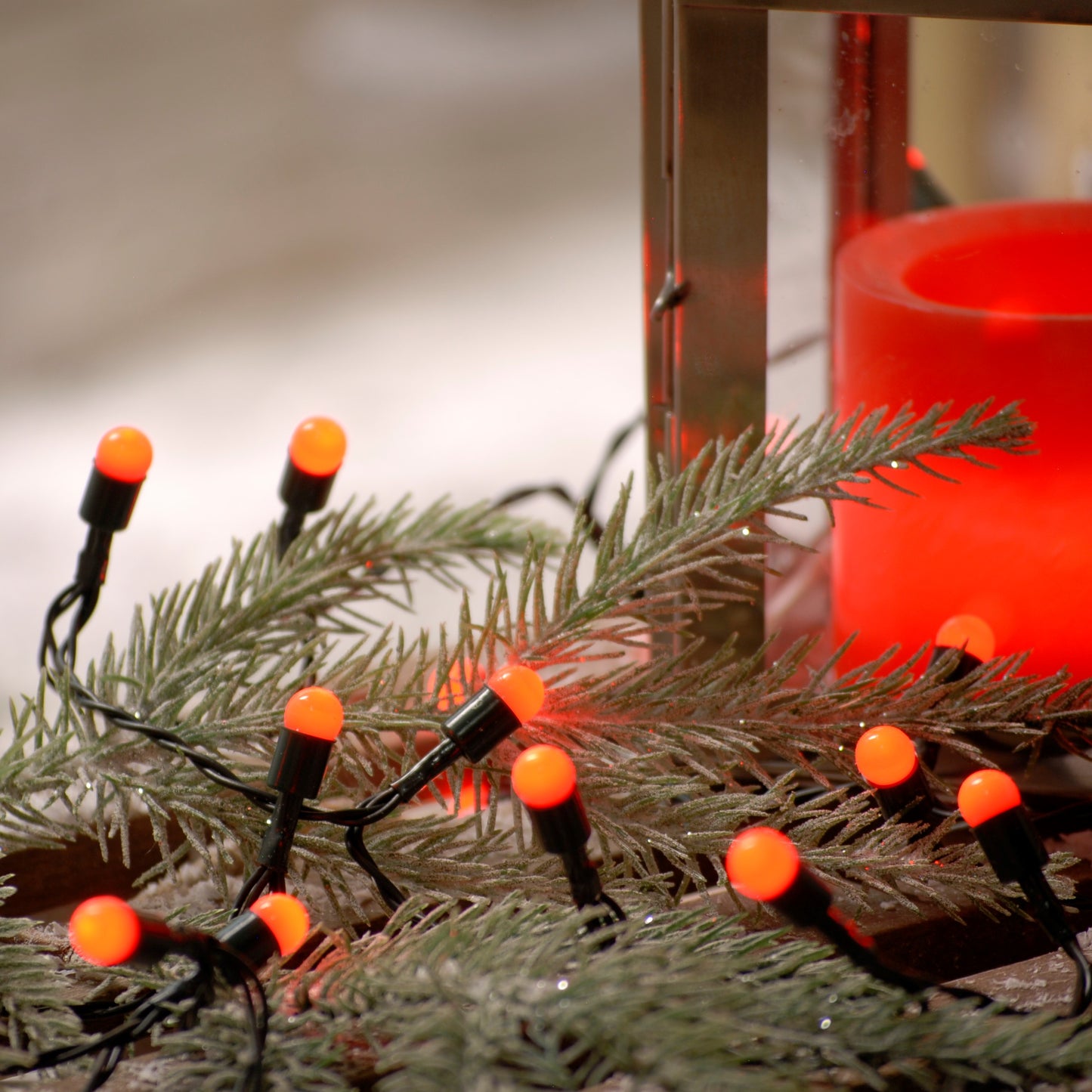 Festive 100 Red Berry Battery Operated Christmas String Lights