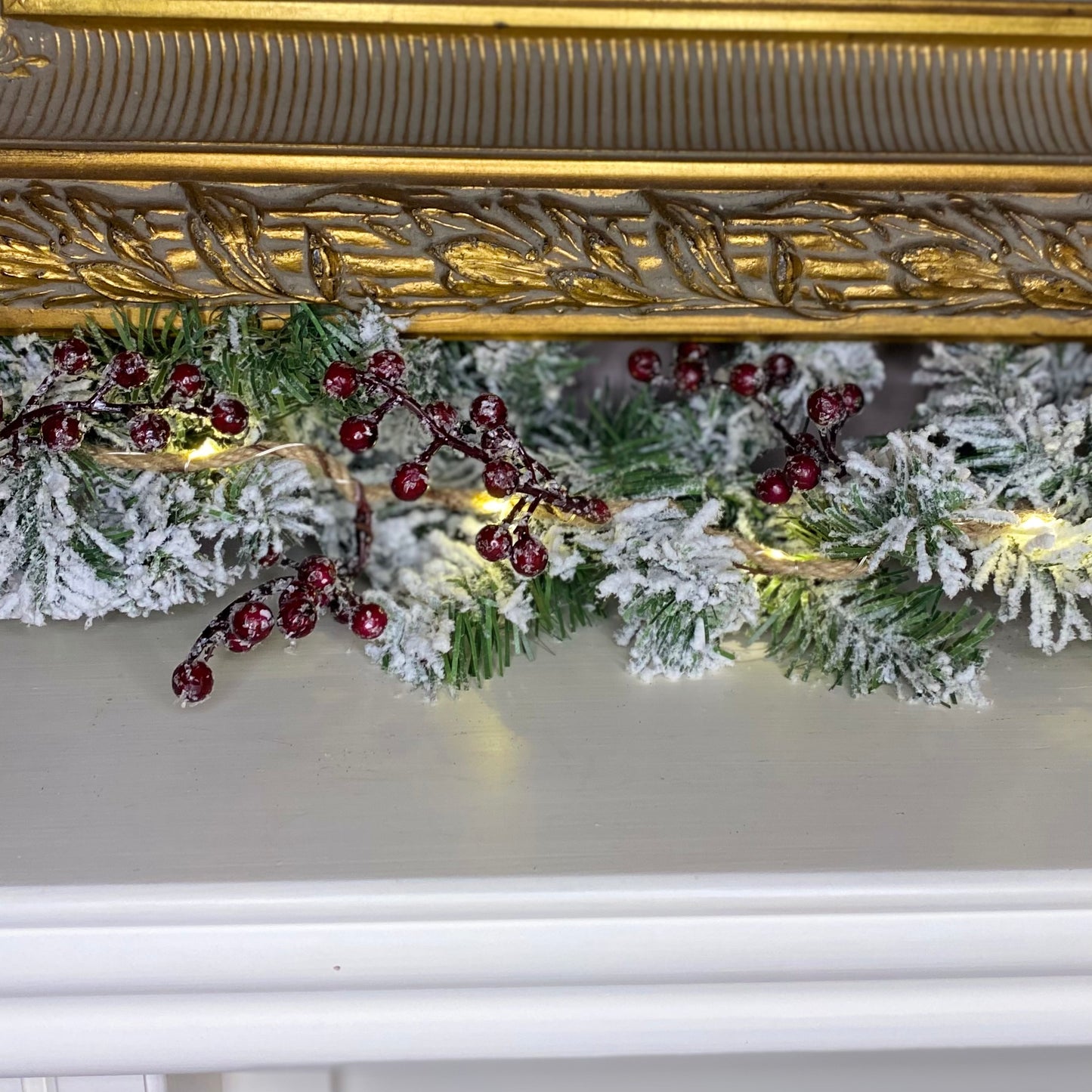 Snowy Berry Christmas String Lights